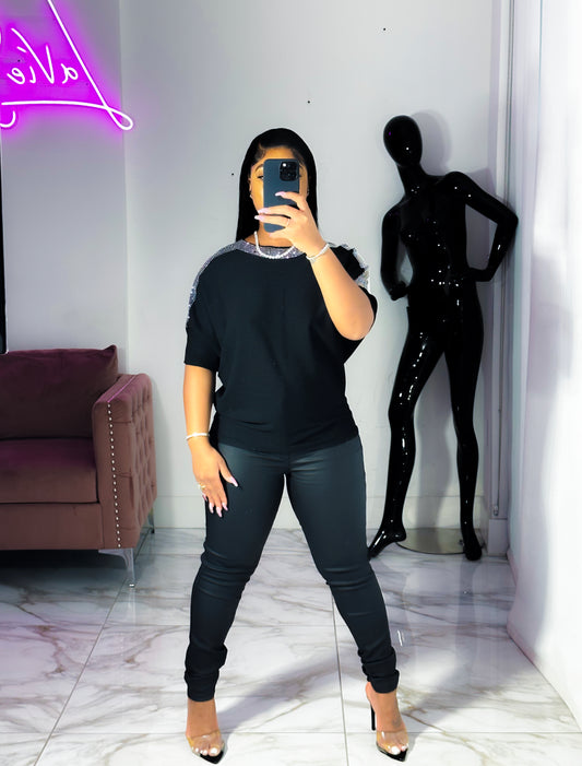Black glams top