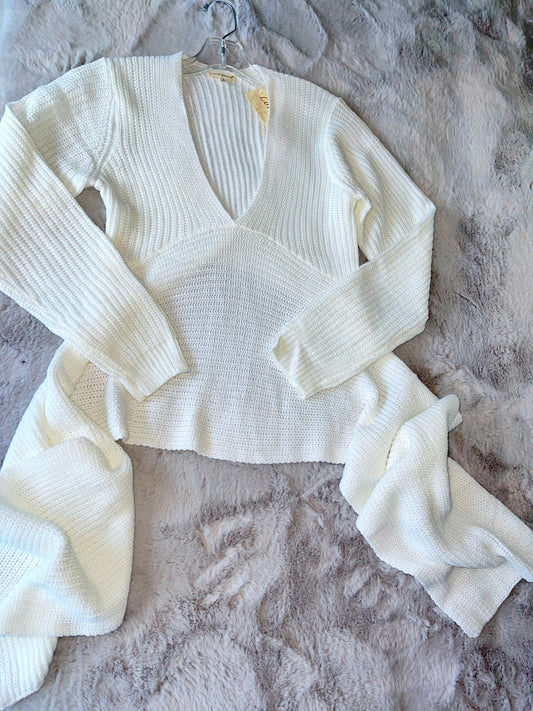 Lavish white sweater top