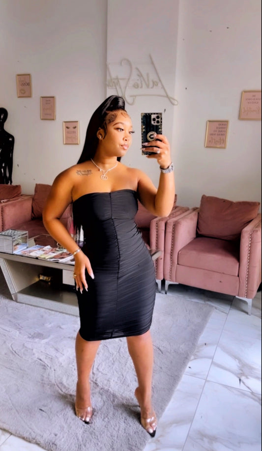 Classy Black tube Scrunch